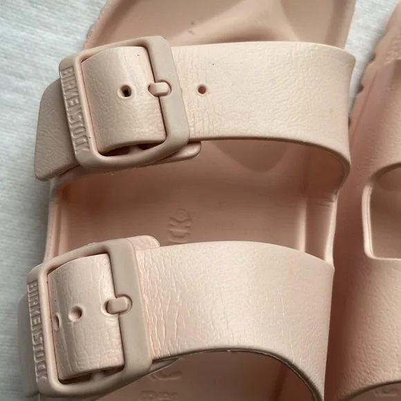 Blush Birkenstock Arizona EVA - Picture 6 of 10